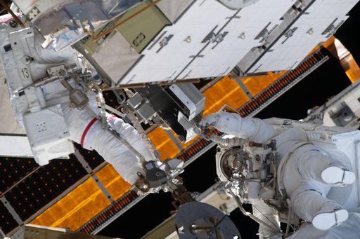 iss061e136303