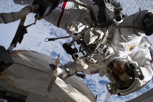 iss061e136770