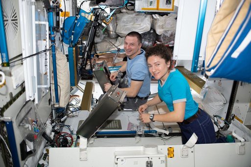 iss061e144870