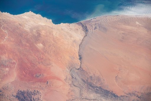 iss062e103100