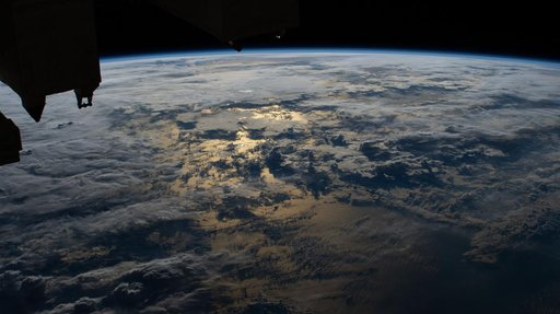 iss063e027862