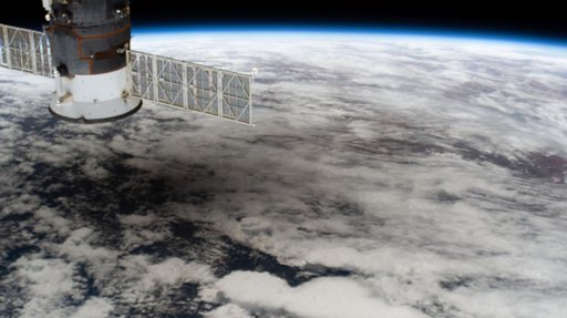 iss063e031864