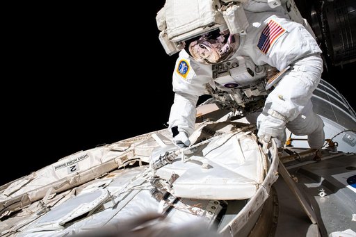 iss063e052607