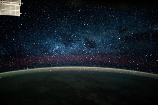 iss063e054340