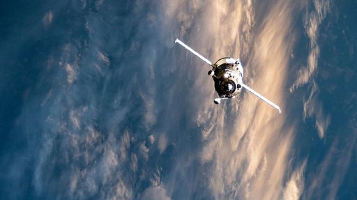 iss063e055171