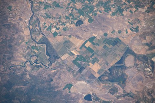 iss063e070752