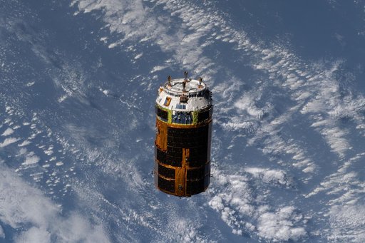 iss063e074252