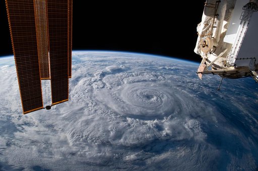 iss063e074377