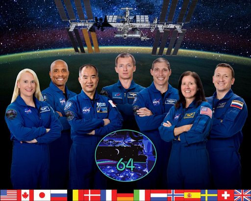 iss064-s-002