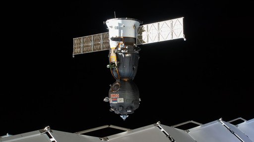 iss064e000143