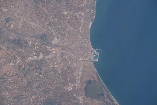 iss064e000399