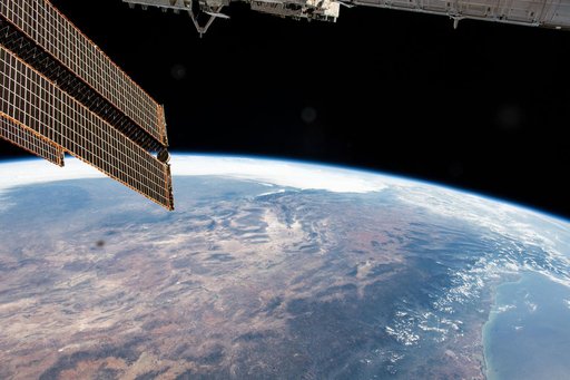 iss064e002057