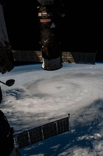 iss064e002219