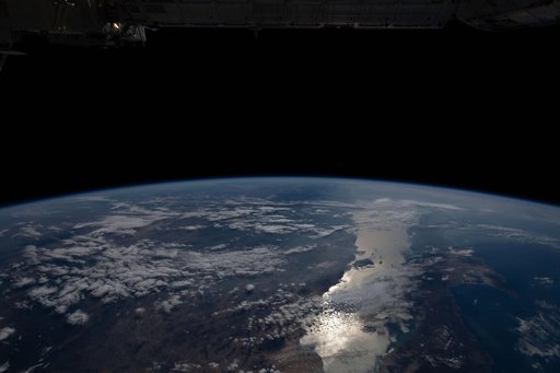 iss064e002894
