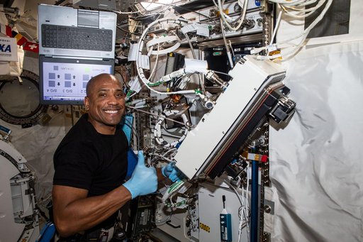 iss064e010944