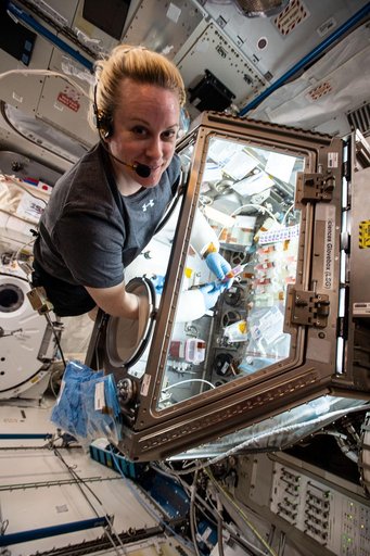 iss064e015250