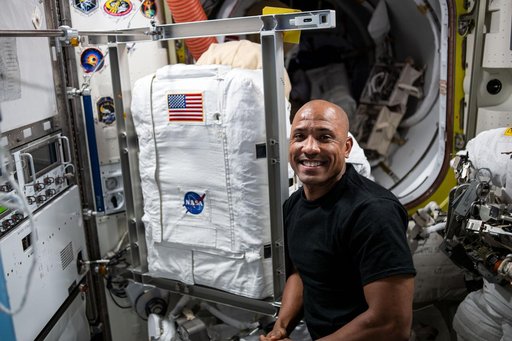 iss064e023229