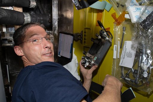 iss064e023920