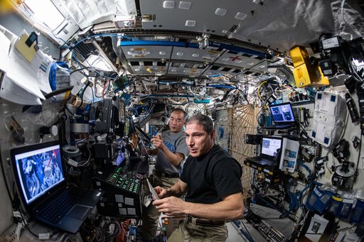 iss064e033968