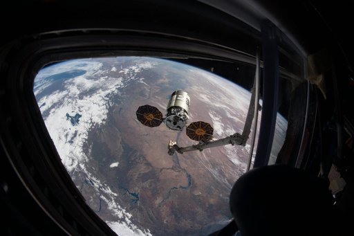 iss064e036104