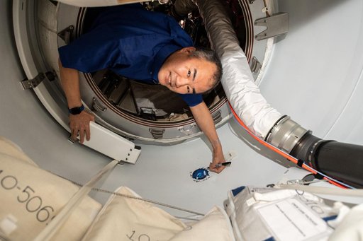 iss064e052204