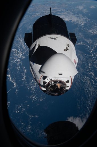 iss065e002722