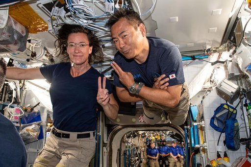 iss065e006604