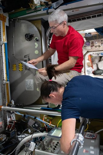 iss065e017781