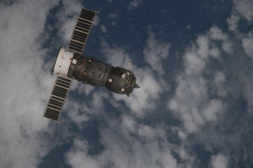 iss065e018827