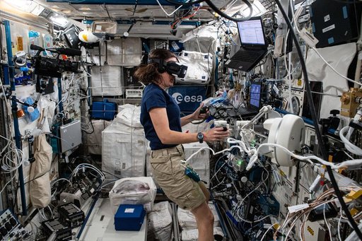 iss065e073985
