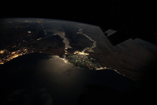 iss065e074560