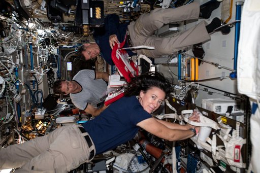 iss065e074846