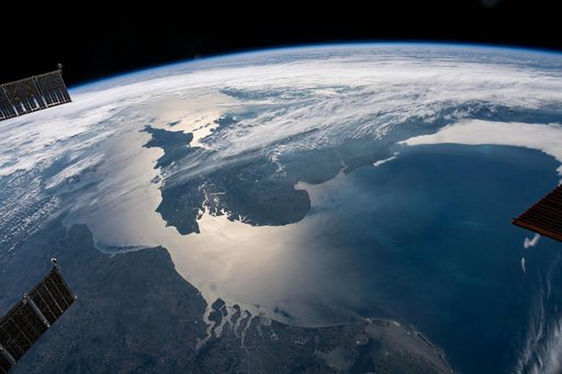 iss065e083895