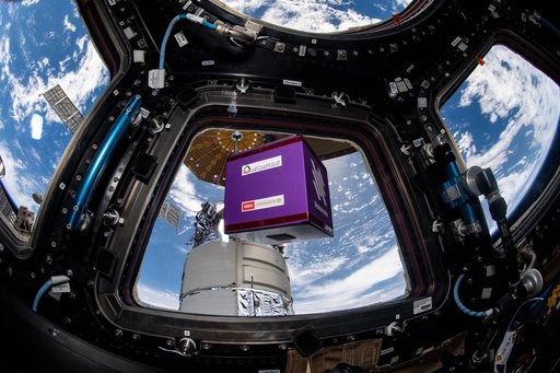 iss065e096320