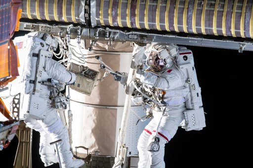 iss065e144867