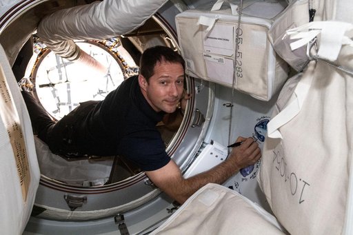 iss065e162503