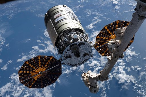 iss065e241343