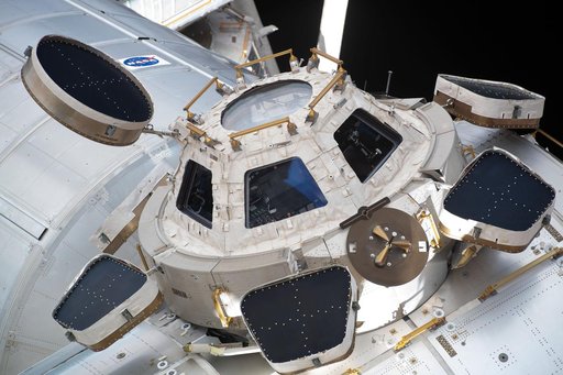 iss065e241659
