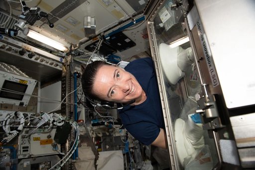 iss065e257439