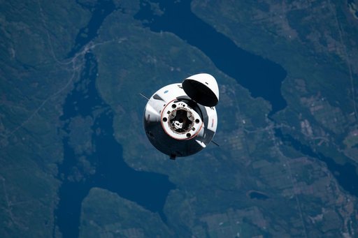 iss065e327741