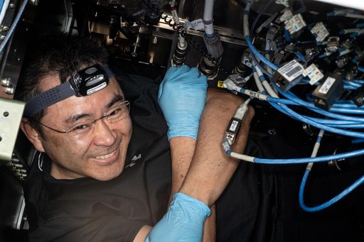 iss065e444320