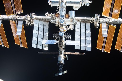 iss066e080300