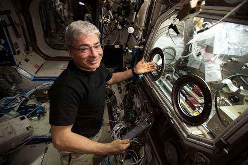 iss066e081677