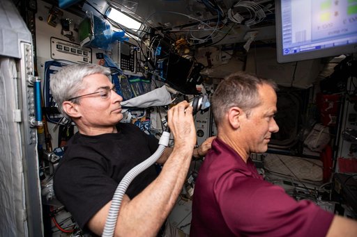 iss066e082911