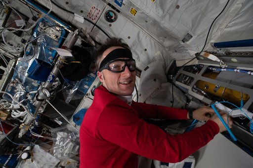 iss066e090268