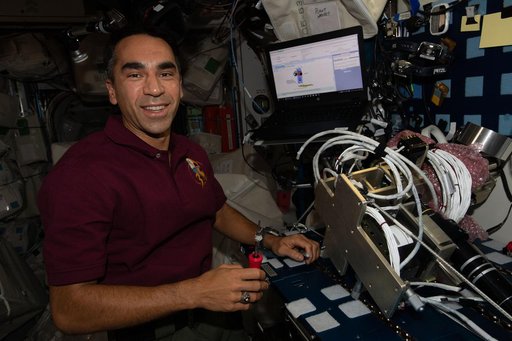 iss066e111006