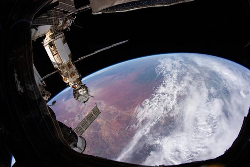 iss066e135344