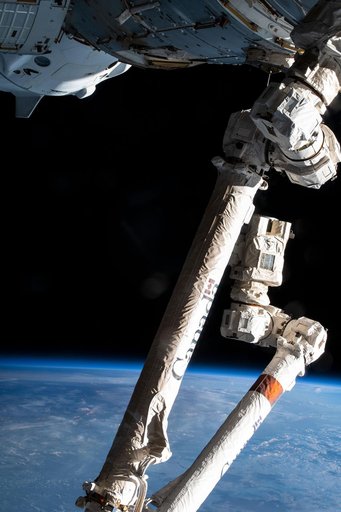 iss066e140062