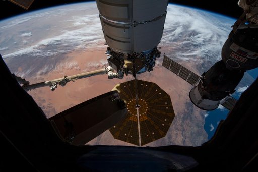 iss066e152046
