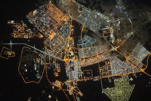 iss066e153976